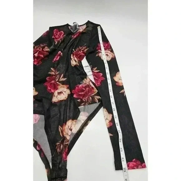 Charlotte Russe Women's Size M Black Flowered See-through Bodysuit NWT - Picture 7 of 7